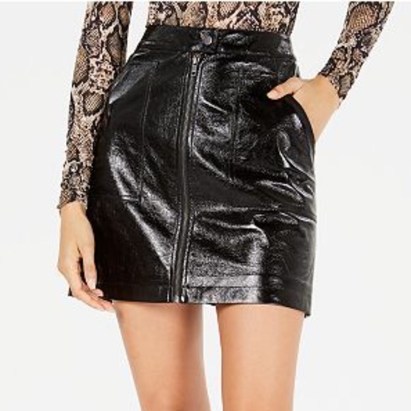 MINKPINK Dresses & Skirts - Minkpink Faux Leather Front Zip Mini Skirt